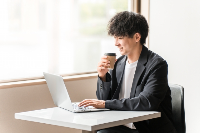 月5万円の収入達成に必要な時間と単価の目安
